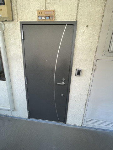 マンションの玄関ドア改修
